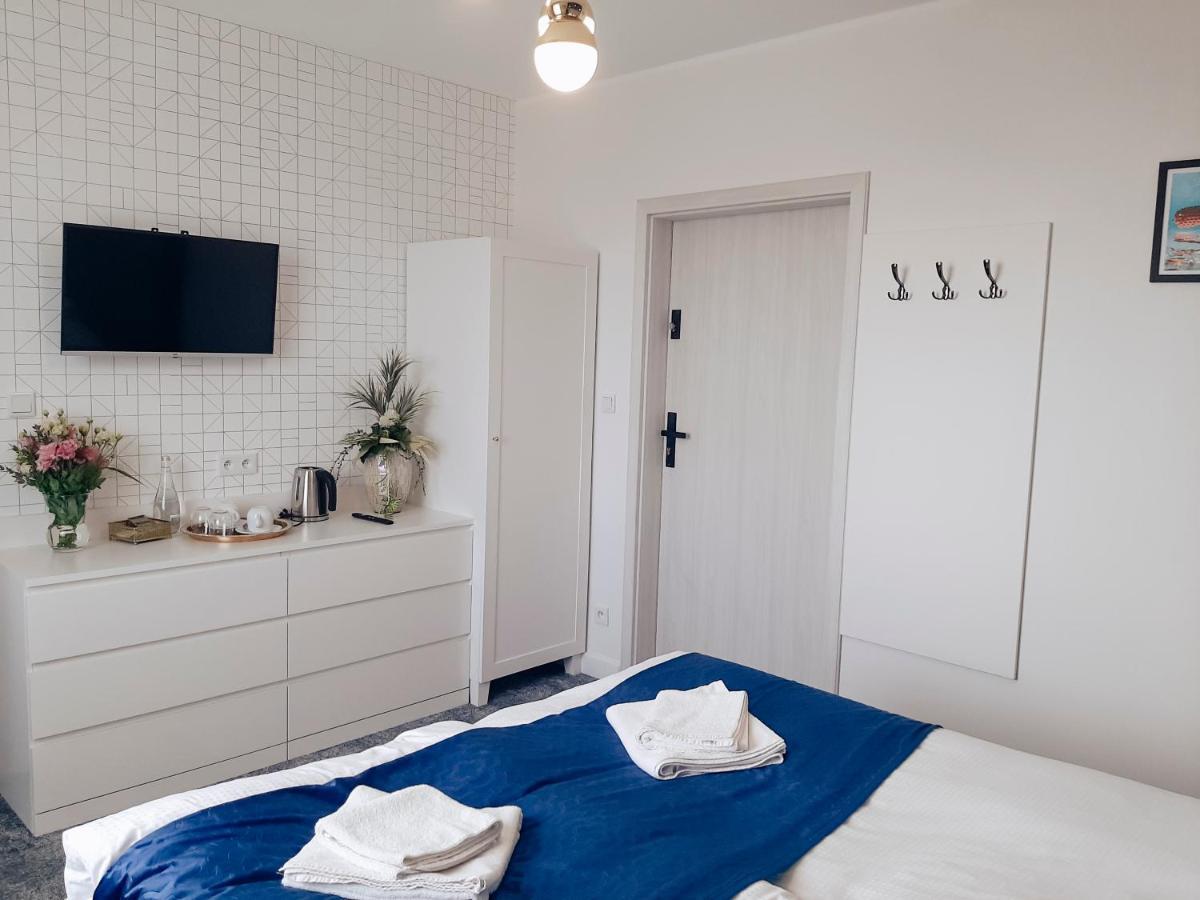 Bed and Breakfast Wyjatkowe Smaki à Pruszcz Gdański Extérieur photo