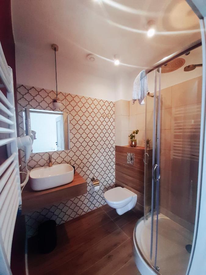 Bed and Breakfast Wyjatkowe Smaki à Pruszcz Gdański Extérieur photo